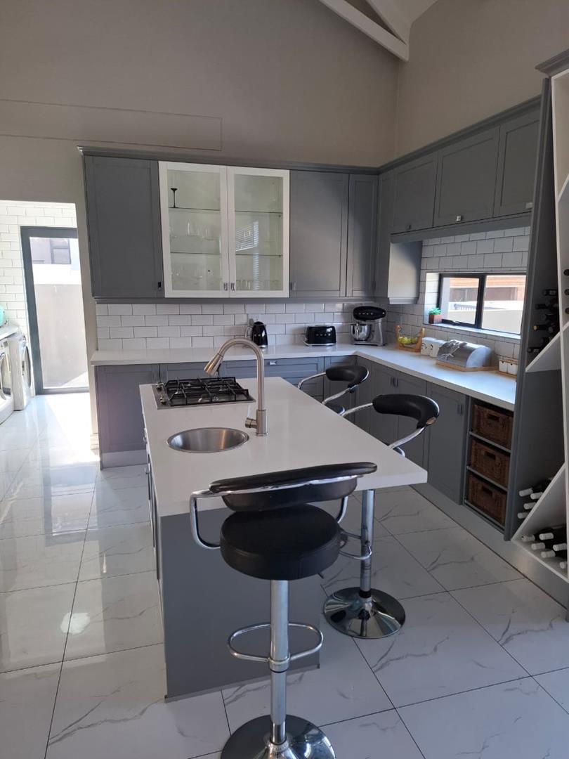 4 Bedroom Property for Sale in Leloko North West